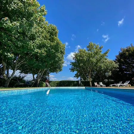 Quinta Vilar E Almarde Farm stay *
